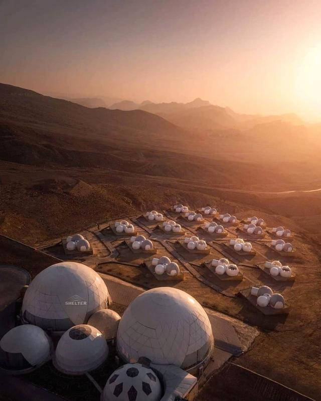 tents hotel