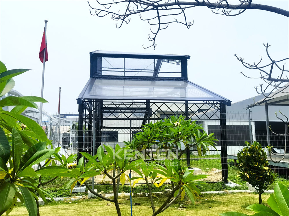 Levo Collection | Atrium Tent
