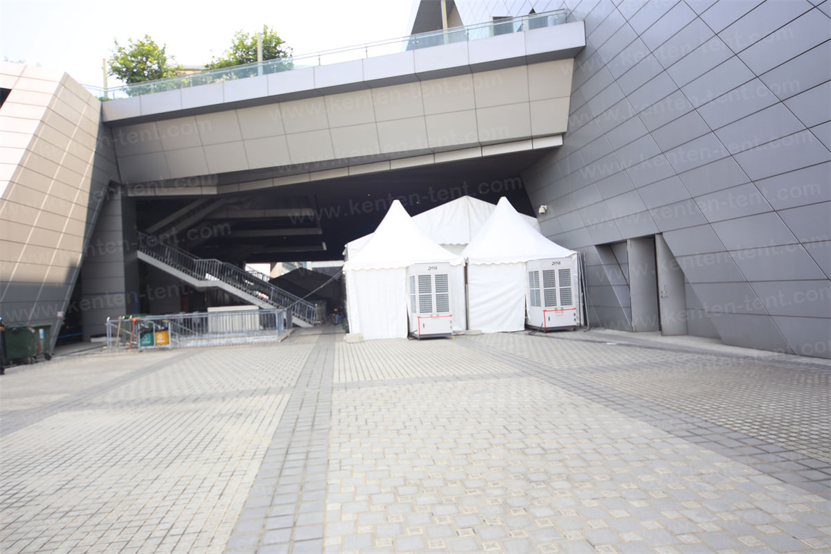 1000 people event tent