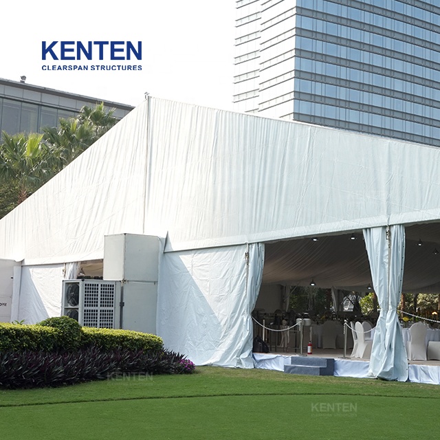 Large outdoor transparent clear span walls party tent