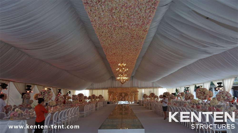 1,000-seat wedding banquet and party tent