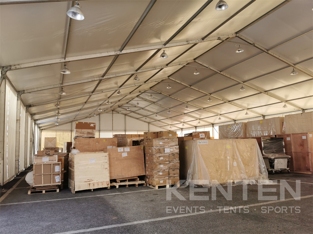 The difference between industrial tents and traditional warehouses