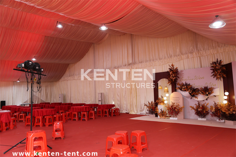 Wedding tents can hold weddings outdoors
