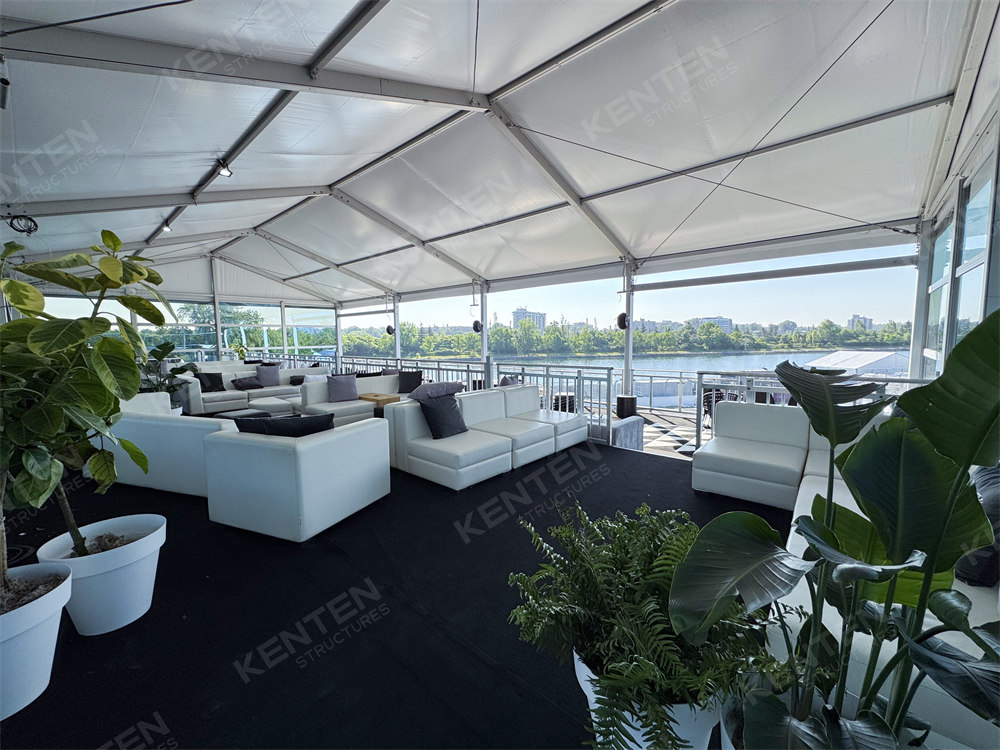 Application of two-story tents in sporting events