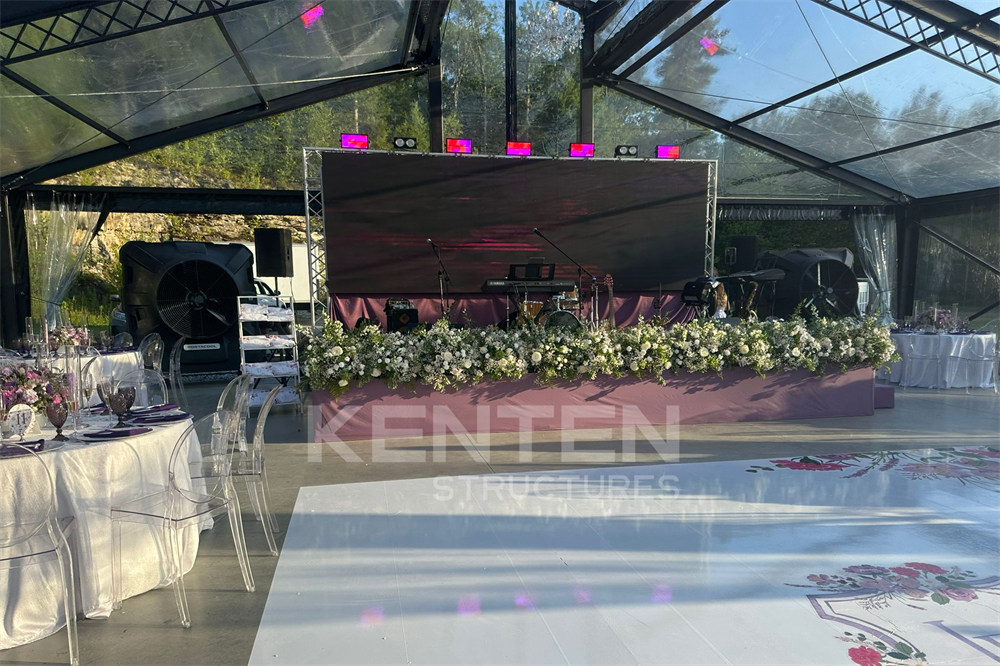 Aluminum Frame Atrium Tent: Luxurious Wedding Party Style